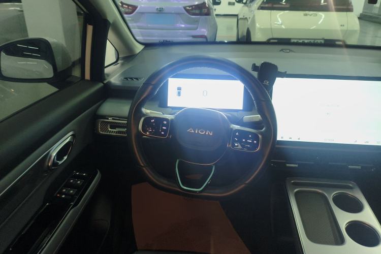 Used AION Y 2022 Plus 70 Smart Edition
