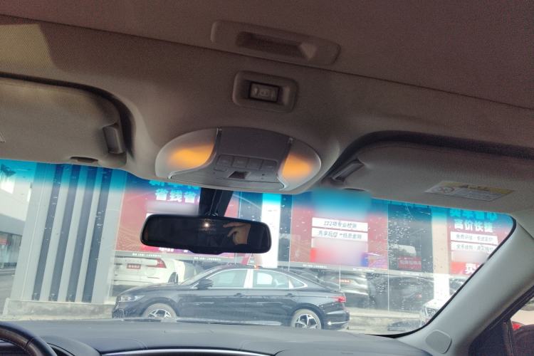 Used Infiniti QX60 2016 2.5 S/C Hybrid Two-Wheel-Drive Excellence Edition China V Standard