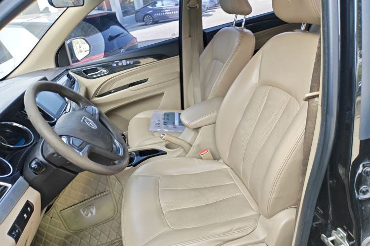 Used Baojun 730 2016 1.5L Manual Comfort Version 7 Seats China V Emission Standard Left Front Seat