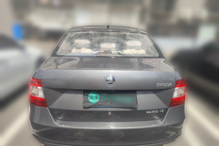 Used Skoda Rapid 2013 1.6L Manual Enjoyment Model