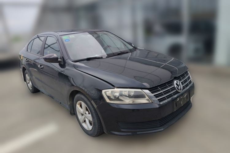 Used Volkswagen Lavida 2013 Revised Classic 1.6L Automatic Fashion Edition