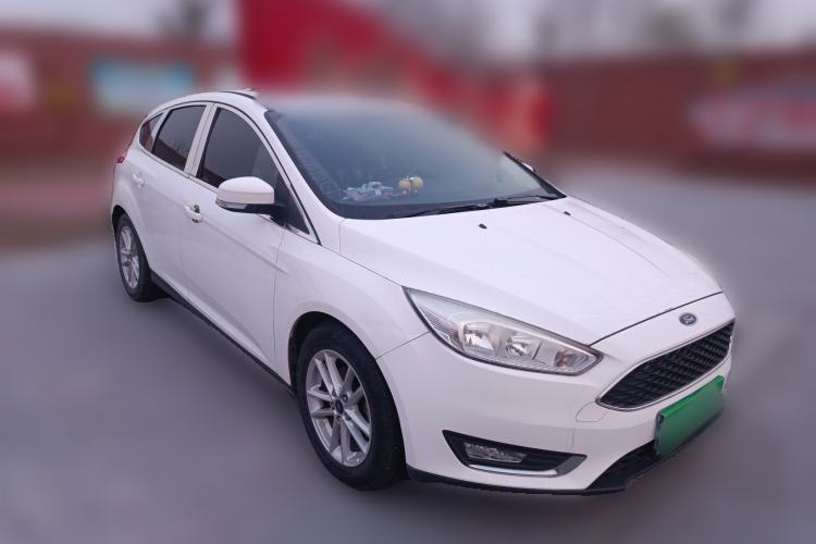 Used Ford Focus 2017 Hatchback 1.6L Automatic Fashion Edition Smart Drive Version
