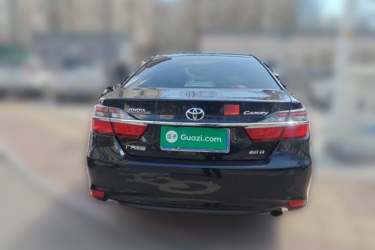 Used Toyota Camry 2016 2.0G 10th Anniversary Leading Edition
