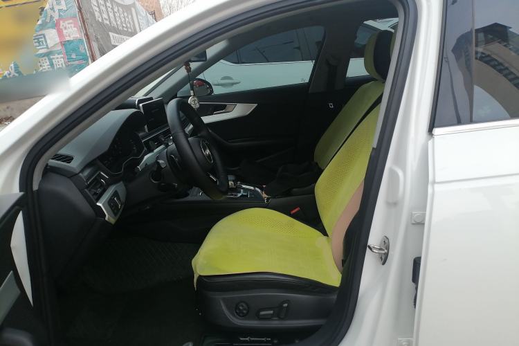 Used Audi A4L 2019 40 TFSI Fashion Edition China VI Emission Standard