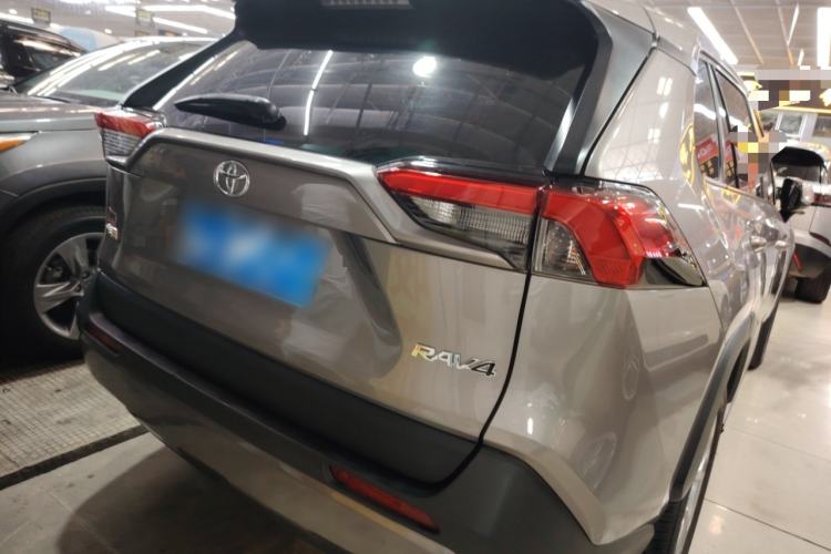 Used Toyota RAV4 2020 2.0L CVT Two-Wheel Drive Fashion Edition
