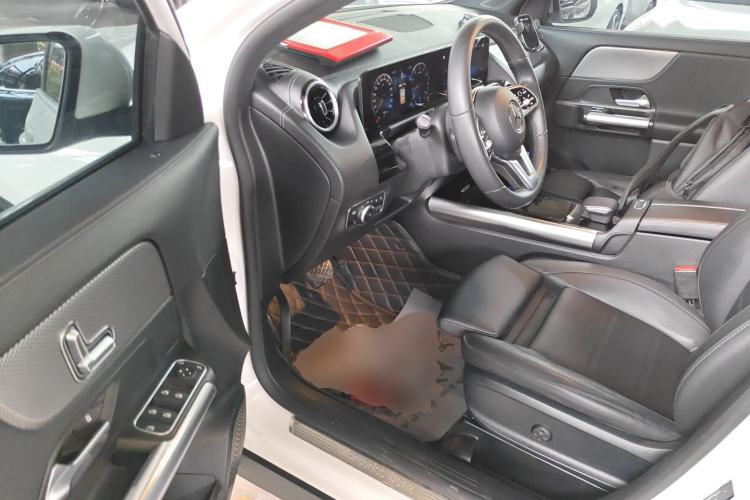 Used Mercedes-Benz GLA 2020 GLA 180 Driver Seat