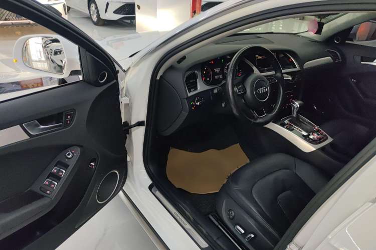 Used Audi A4 2014 40 TFSI allroad quattro plus version