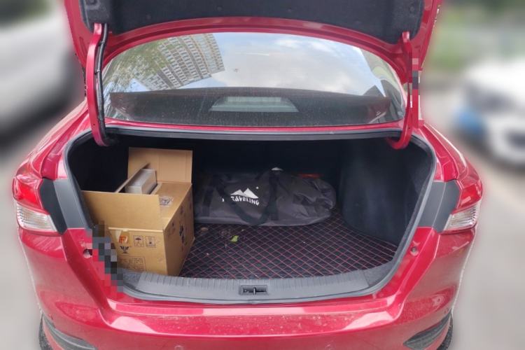 Used Nissan Lannia 2020 1.6L CVT Smart Connect Smart Cool Edition Trunk