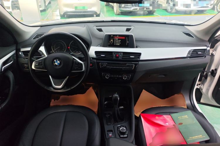 Used BMW X1 2018 sDrive18Li Fashion Model Center Console