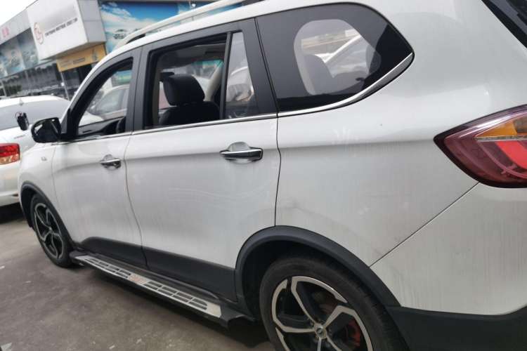 Used SWM X7 2016 1.5T Manual Luxury Edition 7 Seats