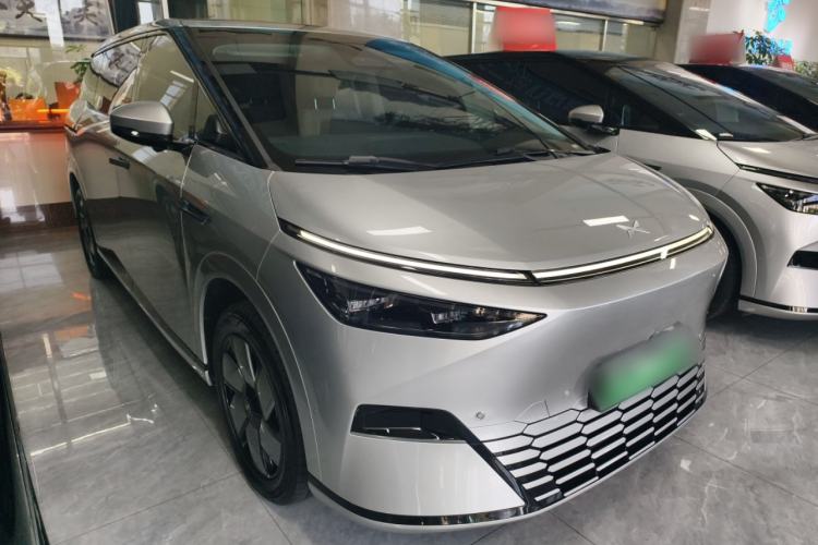 Used XPeng X9 2024 610 Long-Range Pro