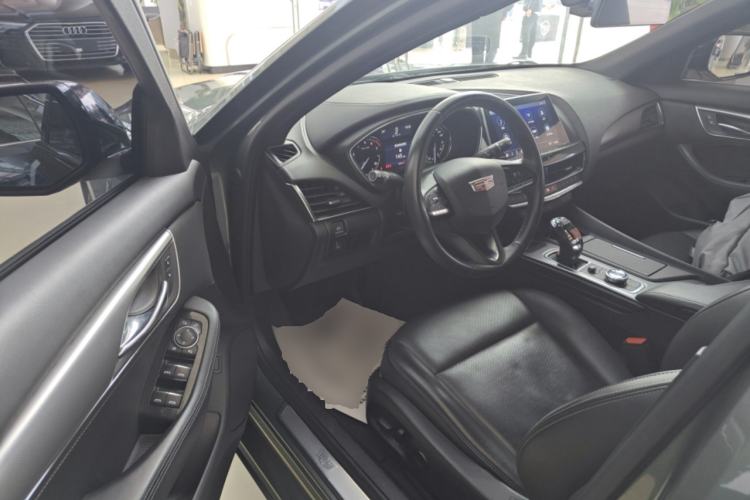 Used Cadillac CT5 2022 28T Luxury Version (Standard Edition) Driver Seat