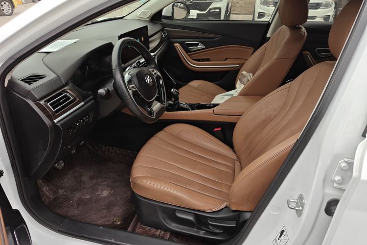 Used BAIC Beijing U7 2019 1.5T Manual New Smart Version China V
