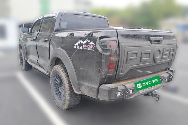 Used Great Wall Poer 2023 2.0T Passenger Version Automatic Diesel 4x4 Comfort Trim – GW4D20M