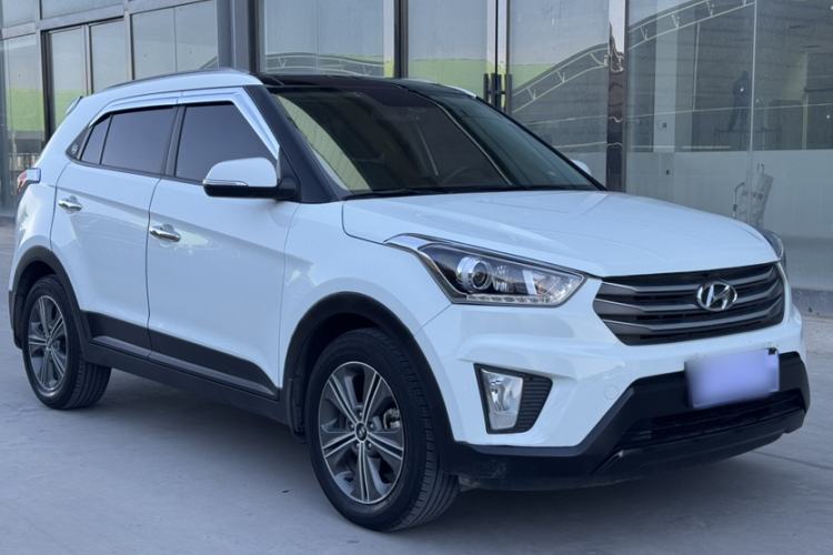 Used Hyundai ix25 2015 2.0L Automatic Two-Wheel Drive Intelligent GLS Exterior 2