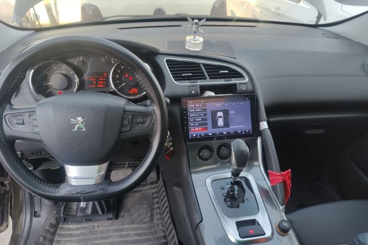 Used Peugeot 3008 2018 2.0L Automatic Classic Edition
