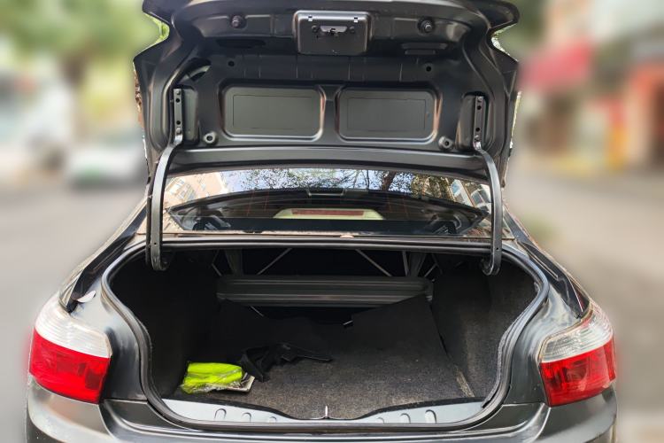 Used Citroen Elysee 2014 1.6L Manual Fashion Edition