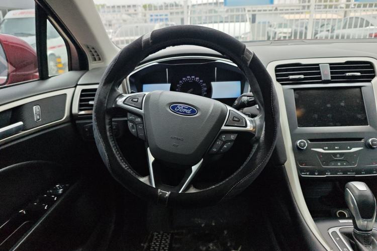 Used Ford Mondeo 2013 2.0L GTDi 200 Fashion Edition Steering Wheel