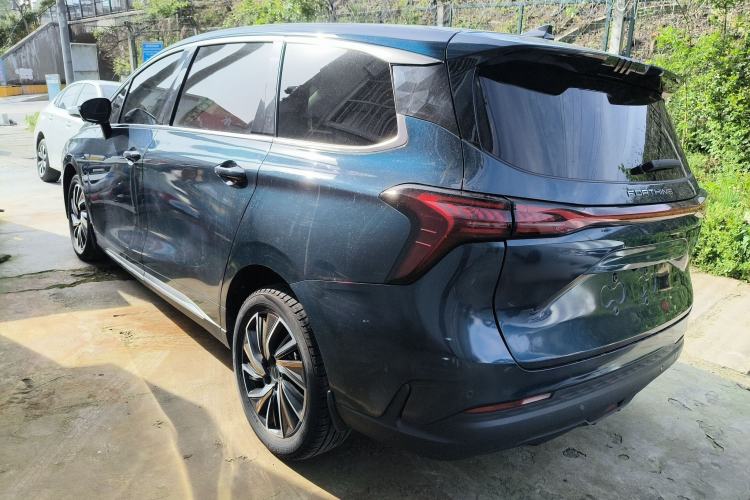 Used FORTHING Yacht 2023 1.5T DCT Starry Sky Flagship Edition Rear Left 45 Deg