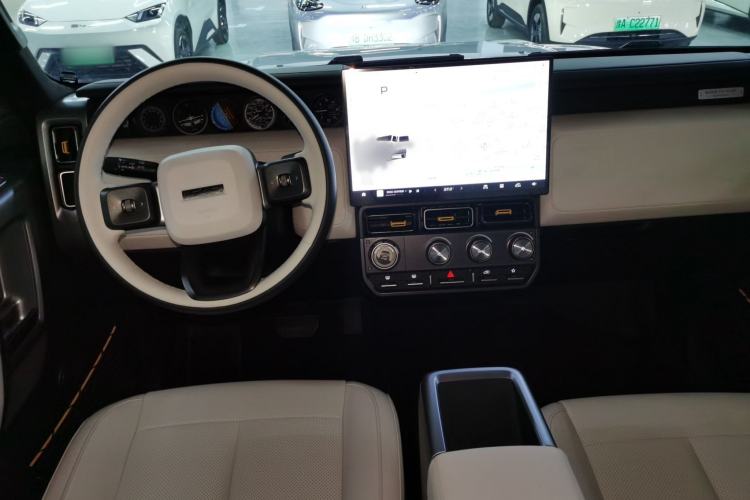 Used iCAR V23 2025 501 Four-Wheel Drive Advanced Version Interior 2