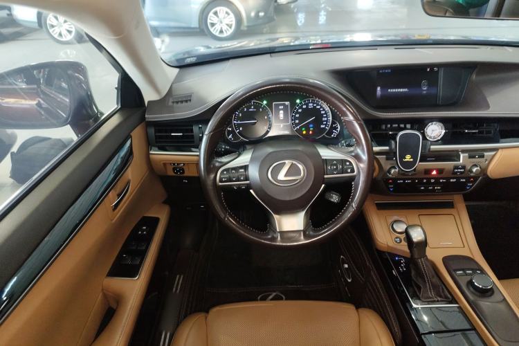 Used Lexus ES 2015 200 Elite Edition