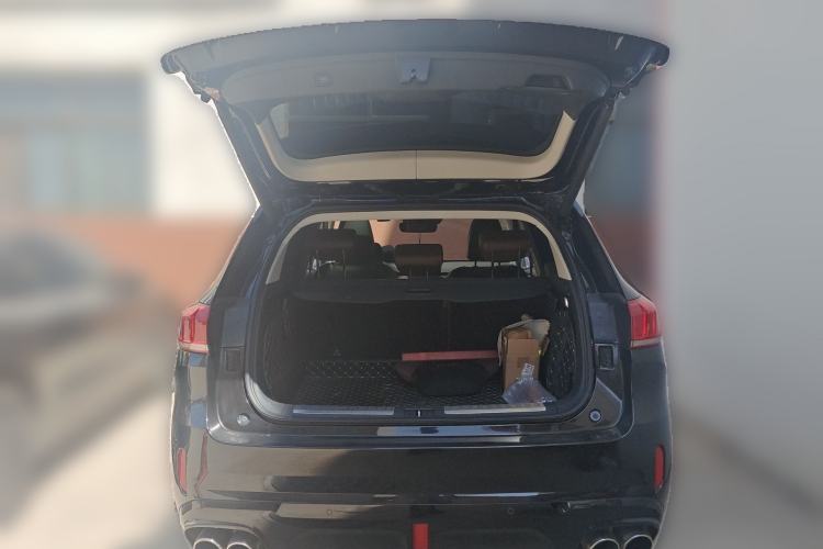 Used Wey VV6 2018 2.0T Two-Wheel-Drive Ultra-Luxury Version China V Standard