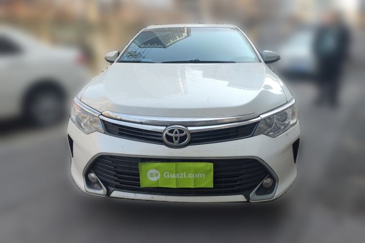 Used Toyota Camry 2016 2.0G 10th Anniversary Leading Edition
