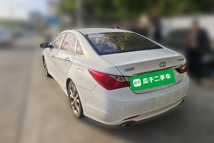 Used Hyundai Sonata 2015 Classic 2.0L Automatic Luxury Edition Rear Left 45 Deg