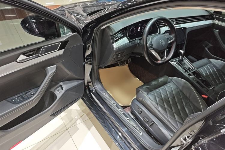 Used Volkswagen Magotan GTE Plug-in Hybrid 2022 GTE Luxury Model