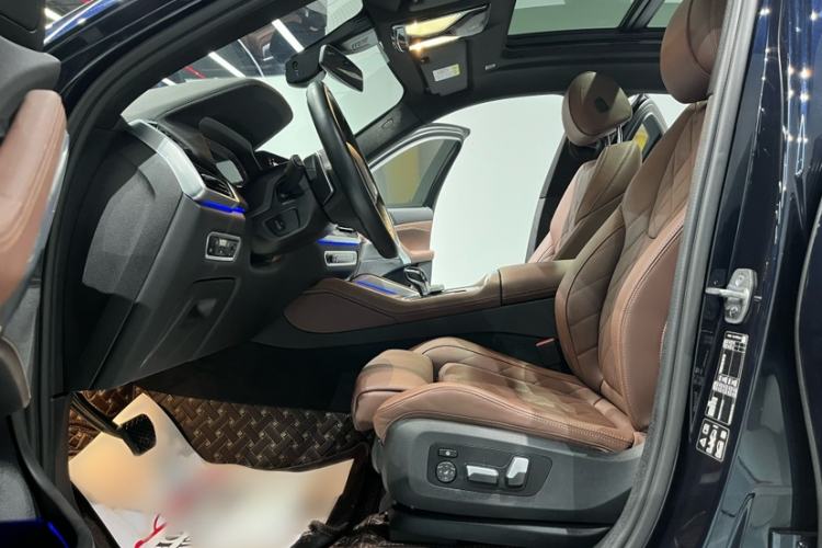 Used BMW X6 2022 Restyled xDrive30i M Sport Package Interior 6