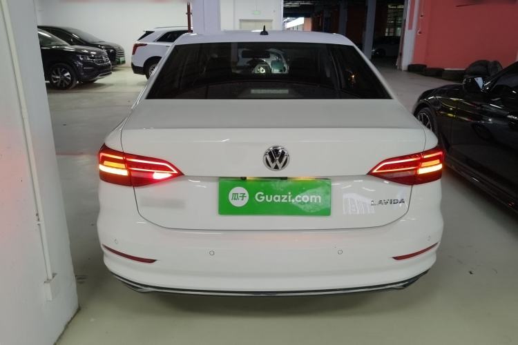 Used Volkswagen Lavida 2019 1.5L Automatic Comfort Edition China VI Standard