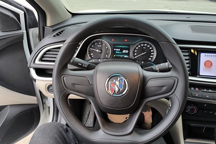 Used Buick GT 2021 Exemplar 1.5L Automatic Elite Version Steering Wheel
