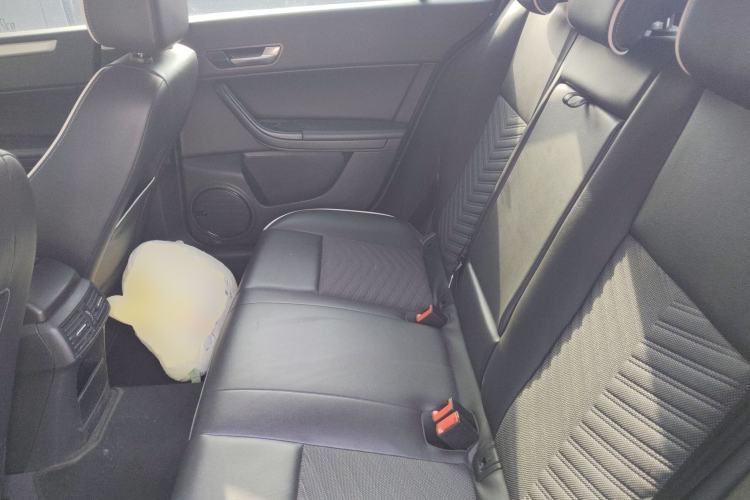 Used Qoros 3 2015 Hatchback 1.6L Automatic ZhiNeng Model Left Rear Seat