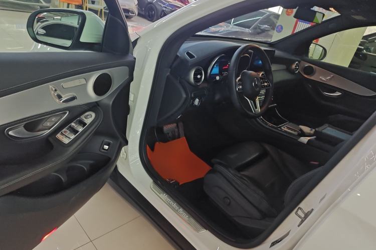 Used Mercedes-Benz GLC 2020 GLC 260 L 4MATIC Dynamic Model