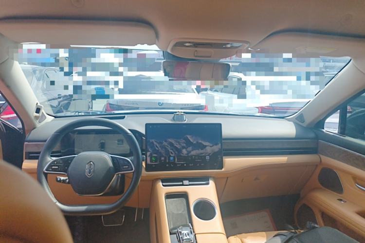 Used Hima AITO M5 2022 Extended-Range Four-Wheel Drive Ultimate Edition Center Console