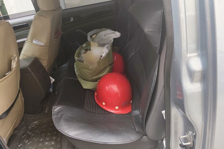 Used Foton Sapporo 2021 1.5L Two-Wheel Drive China VI Standard Chuangfu Xiaohuolang DAM15KL Left Rear Seat