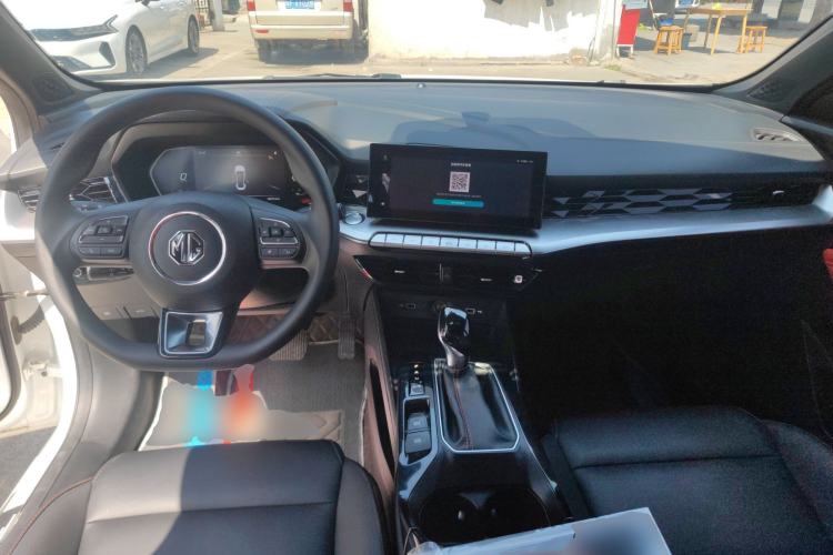 Used MG 5 2022 180 DVVT CVT Youth Luxury Edition