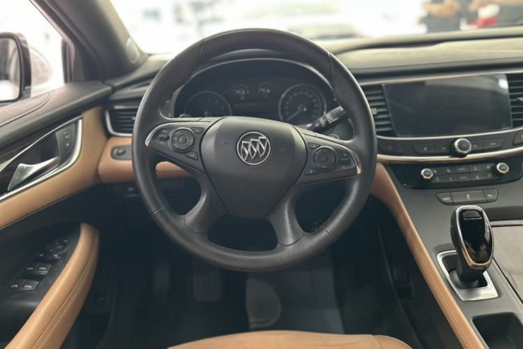 Used Buick LaCrosse 2016 20T Elite Edition Interior 2