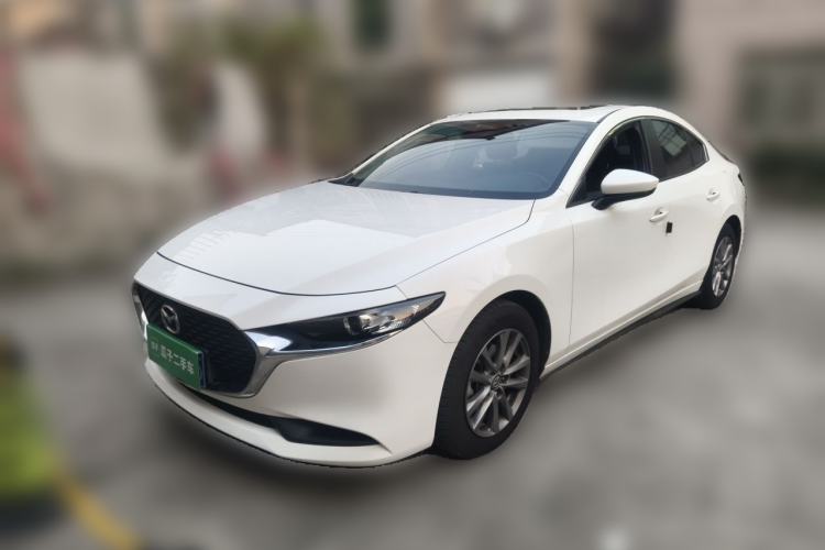 Used Mazda 3 Axela 2020 1.5L Automatic Luxury Version