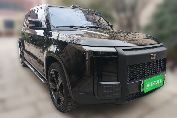 Used Polestones 01 2023 Deluxe 6-Seater Version