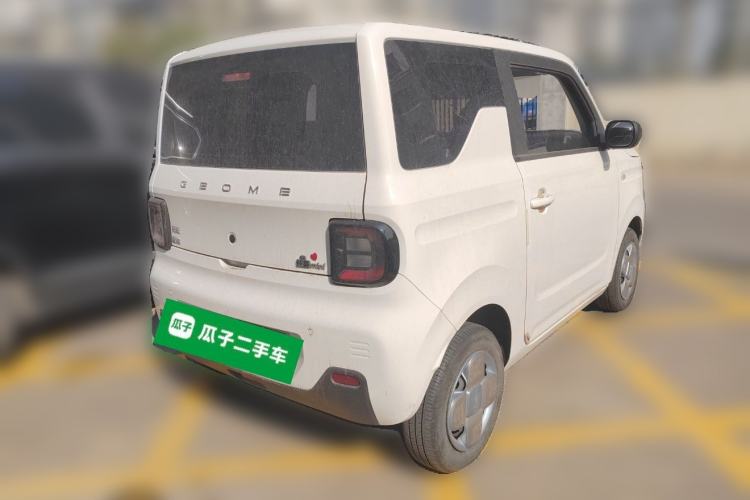 Used Geely Galaxy Panda 2023 Panda Mini 200km Endurance Bear
