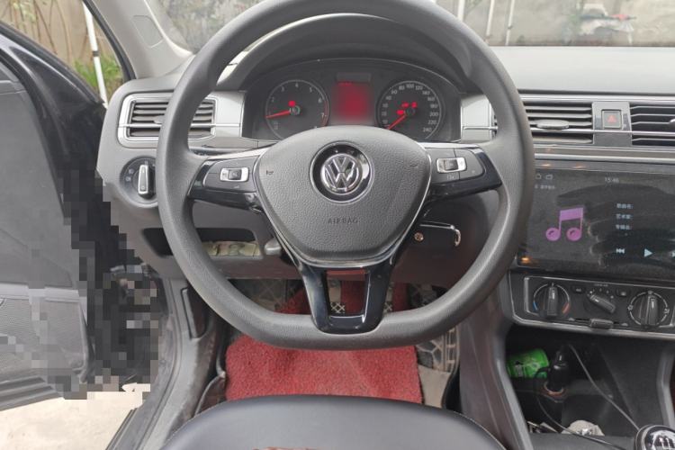 Used Volkswagen Santana 2016 1.6L Manual Comfort Edition Steering Wheel