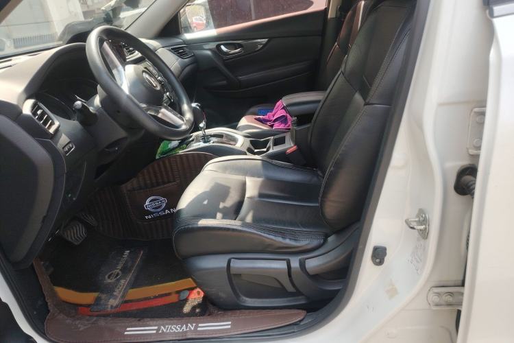 Used Nissan X-Trail 2017 2.0L CVT Comfort Edition 2WD Left Front Seat