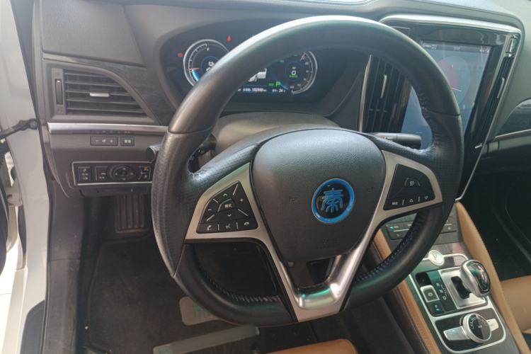 Used BYD Qin New Energy 2017 Qin EV300 Luxury Edition Steering Wheel