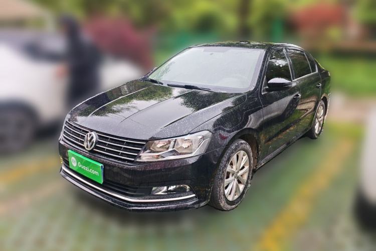 Used Volkswagen Lavida 2015 1.6L Manual Comfort Edition