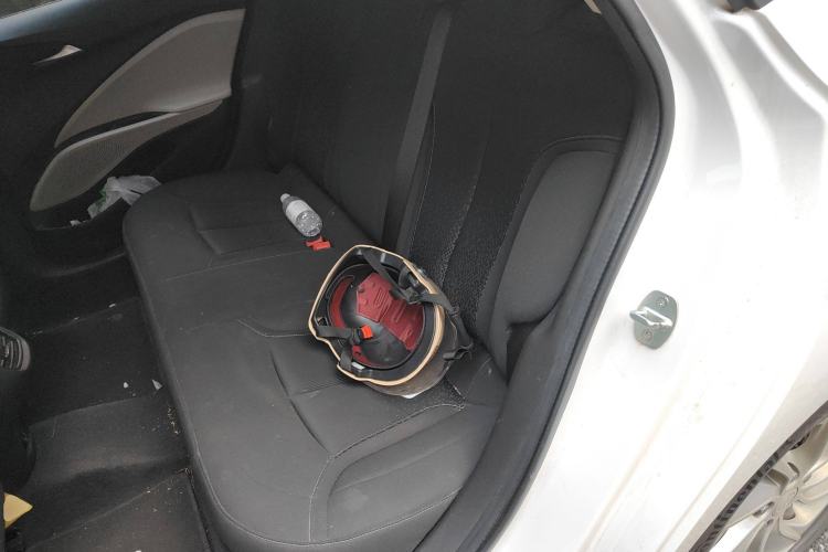 Used Buick Velite 6 2020 Plug-in Hybrid Connected Fashion Model