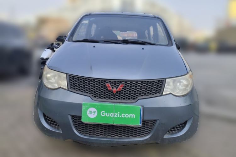 Used Wuling Hongguang 2014 1.5L Base Version
