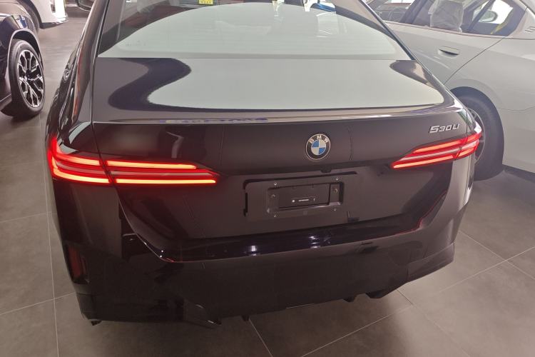 Used BMW 5 Series 2026 530Li Leading M Sport Package