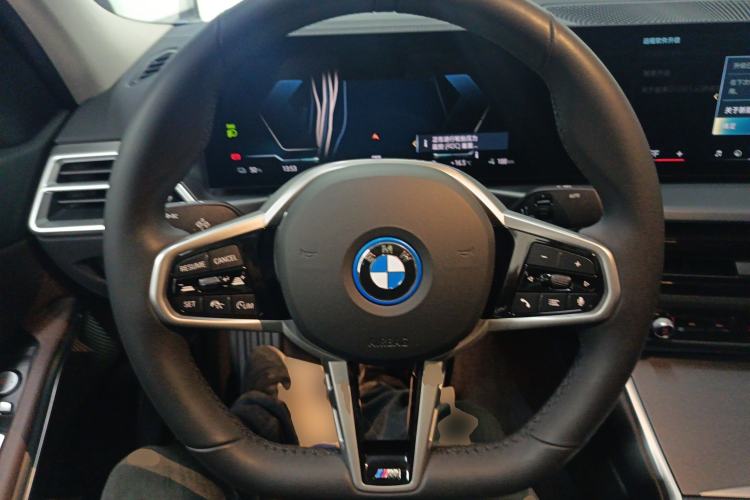 Used BMW i3 2024 eDrive 35 L
