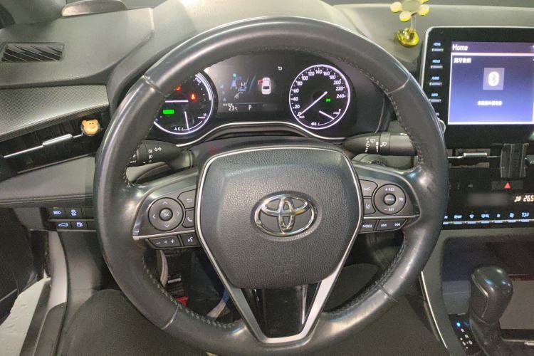 Used Toyota Avalon 2019 Dual-Engine 2.5L Luxury Edition China VI Standard